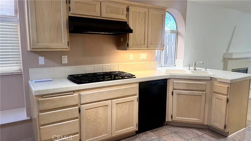 Rancho Cucamonga, California 91730, United States, 4 Bedrooms Bedrooms, ,3 BathroomsBathrooms,Residential,Active,232997