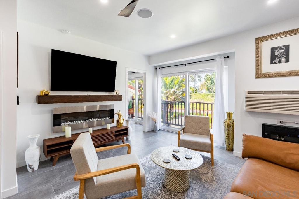 2003 Costa Del Mar Rd 671