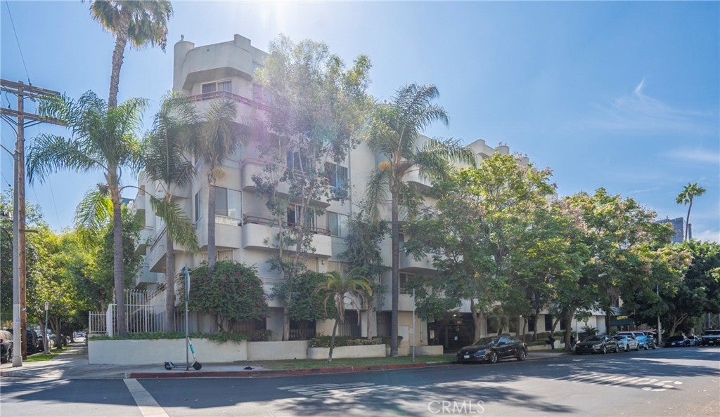 500 S Berendo Street