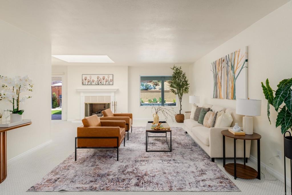 5736 Soledad Mountain Road