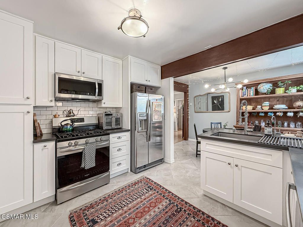 Photo of 1528 Yale Street #3, Santa Monica, CA 90404 (MLS # 226001380)