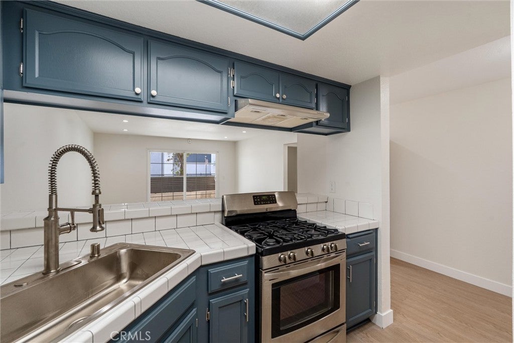 1121 Obispo Avenue 108