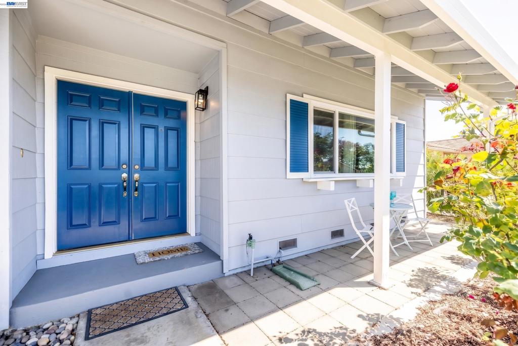 38475 Jacaranda Dr