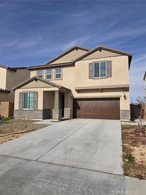 Photo of 14196 Hercules St, Hesperia, CA 92345 (MLS # IV25250967)