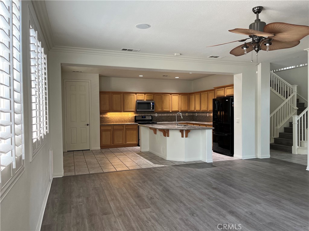 1483 Midnight Sun Drive