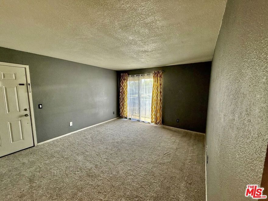 Gorgeous Single-Story, ground level Condominium on the Lido Complex on the North end of San Bernardino, less than 2 miles from California State University (CSSB).  Great Complex with desirable amenities that include a Racketball Court, Gym, ClubHouse, In-Ground Pool and Spa.  Standard Sale. Owner has made several updates, including an in unit, front loader, stackable washer and dryer units.  Stainless steel appliances with built-in Dishwasher, microwave, dishwasher, electric range and cooktop, as well as refrigerator.  All appliances included in the sale.  Perfect for a beginning family , executive or student rental.