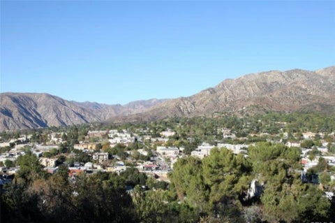 Photo of 7121 Flora Morgan Trail TRL, Tujunga, CA 91042 (MLS # AR26098112)