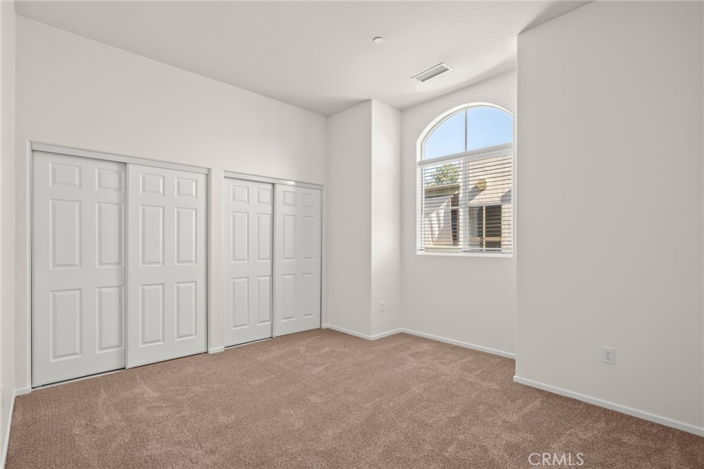 Colony Condos (901) - Residential Lease