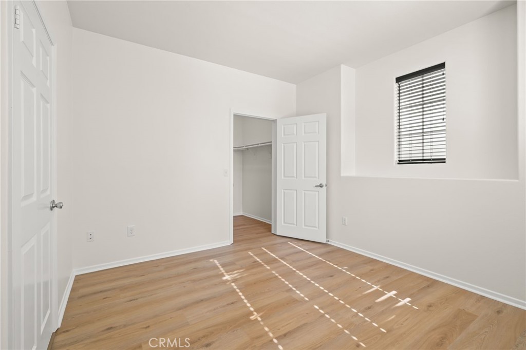Colony Condos (901) - Residential Lease