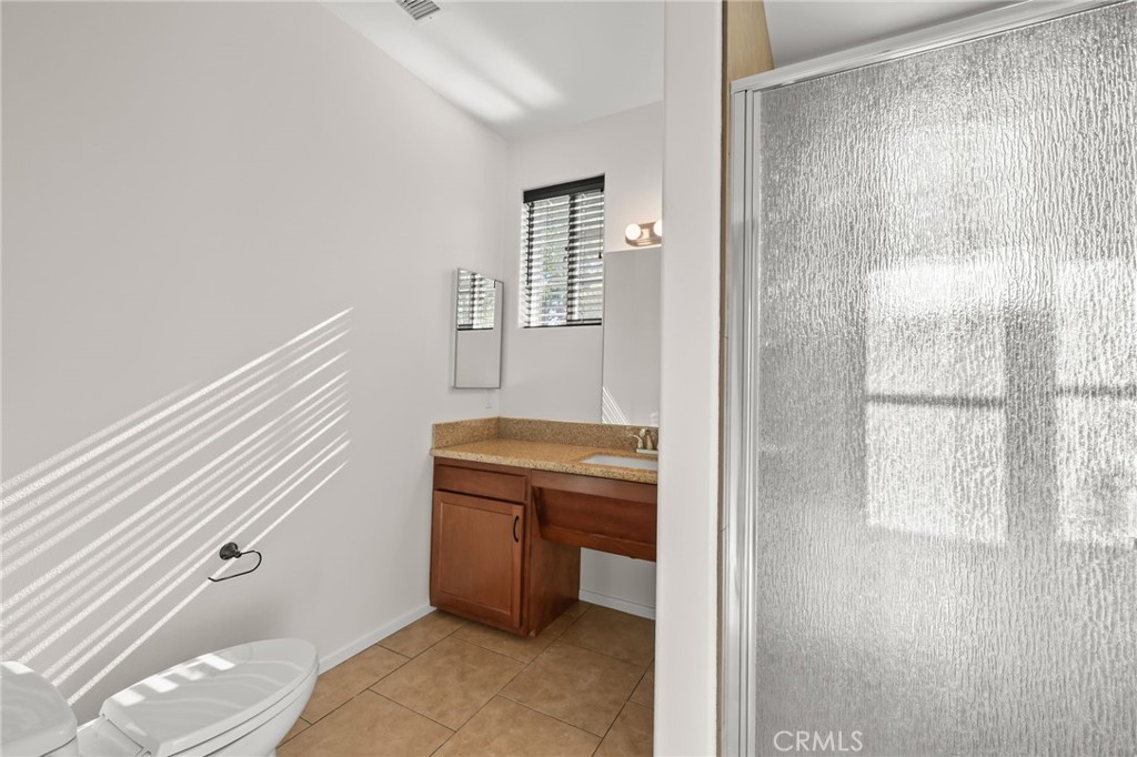 Colony Condos (901) - Residential Lease
