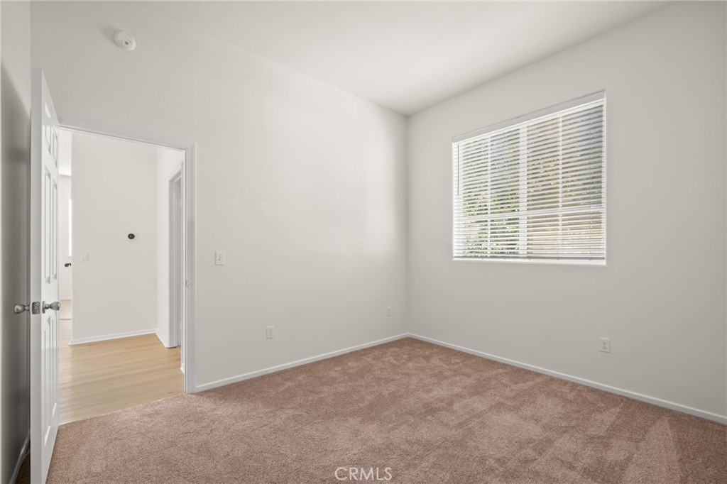 Colony Condos (901) - Residential Lease