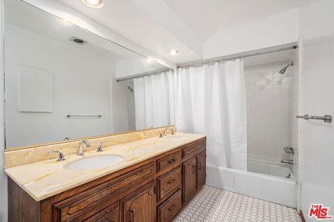 Tiny photo for 2310 Apollo Drive, Los Angeles, CA 90046 (MLS # 25598639)