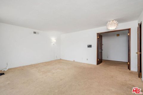 Tiny photo for 2310 Apollo Drive, Los Angeles, CA 90046 (MLS # 25598639)