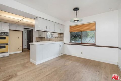 Tiny photo for 2310 Apollo Drive, Los Angeles, CA 90046 (MLS # 25598639)