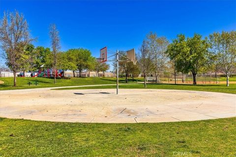 Tiny photo for 35604 Shadow Dr, Winchester, CA 92596 (MLS # SW26047819)