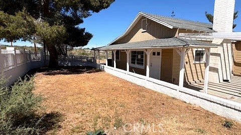 21123 Avenue Fort Tejon