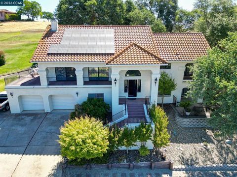 Photo of 643 Old Course Ct, Valley Springs, CA 95252 (MLS # 41131143)