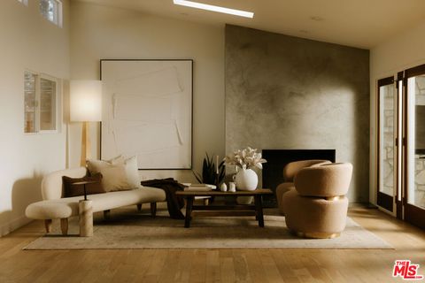 Photo of 3019 Surry Street, Los Angeles, CA 90027 (MLS # 26650985)