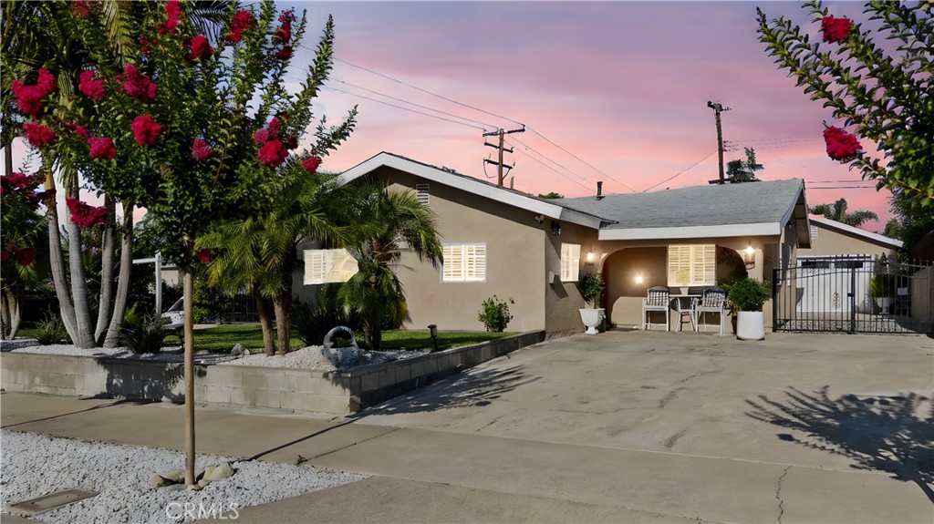 Don't miss this rare opportunity to own a fully remodeled 4-bedroom, 2-bathroom home in the highly desirable North Pomona neighborhood—just one mile from the vibrant Claremont Village! Thoughtfully upgraded with contemporary finishes and modern conveniences, this move-in-ready residence offers the perfect blend of comfort, style, and energy efficiency.
Step into a stunning brand-new kitchen, remodeled in 2024, featuring quartz countertops that extend to the ceiling for a sleek backsplash, along with all-new stainless steel appliances. Elegant tile flooring flows throughout, and both bathrooms—including the primary ensuite—have been beautifully updated with modern fixtures and finishes.
Major system upgrades ensure peace of mind, including a newer roof, solar panels, and a high-efficiency AC system—all installed within the past three years.
Outdoors, you'll find a true entertainer’s paradise. Enjoy a spacious covered patio with recessed lighting, ceiling fans, and a mounted TV—ideal for gatherings or relaxing evenings. A second patio features a full outdoor kitchen complete with a gas grill, range hood, refrigerator, built-in flat top grill, and a bar-top island perfect for al fresco dining.
The private backyard is a lush retreat, filled with mature fruit trees including avocado, lime, mango, dragon fruit, and persimmon—bringing farm-to-table freshness right to your door.
Conveniently located just one mile from Claremont Village and two miles from the Claremont Colleges, this home offers easy access to top-tier dining, shopping, and entertainment. A true gem that combines modern living with California charm!