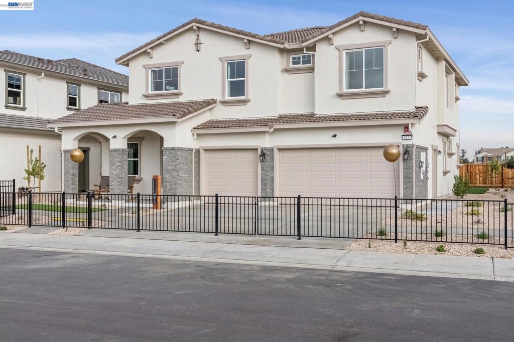 343 Maverick Dr