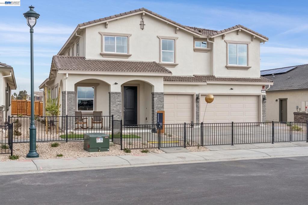 343 Maverick Dr