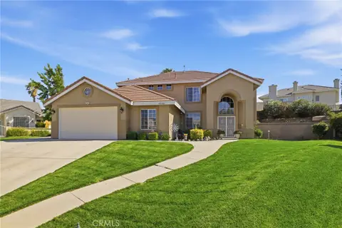 MLS: SR26152385