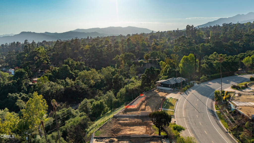 1434 E Loma Alta Drive