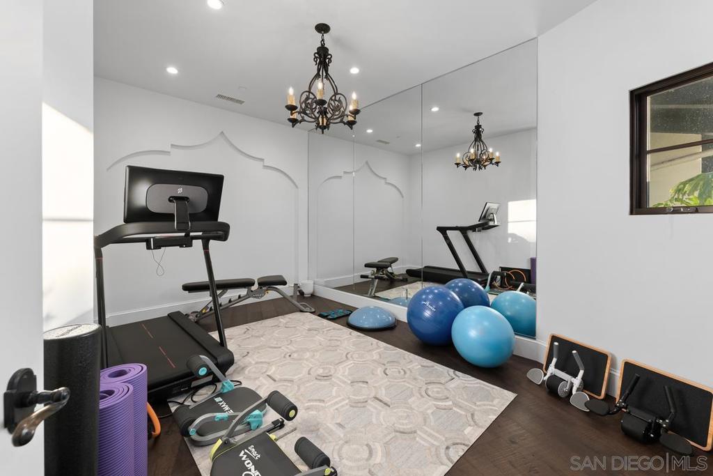 Rancho Santa Fe - Residential