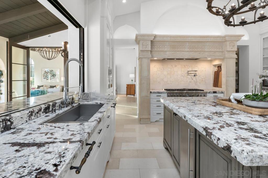 Rancho Santa Fe - Residential