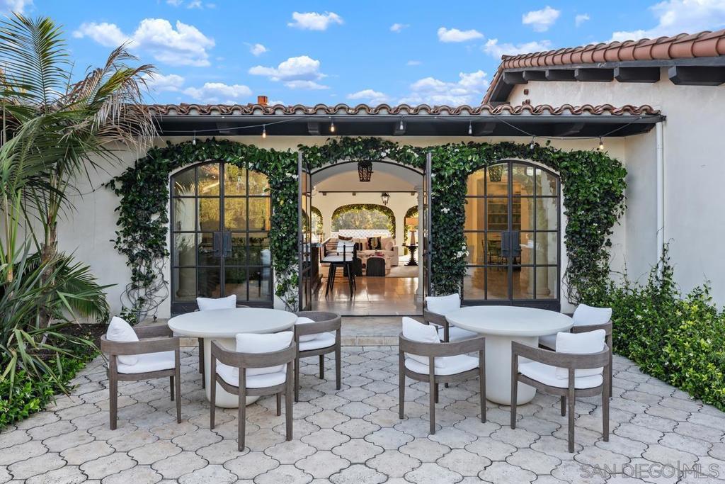 Rancho Santa Fe - Residential