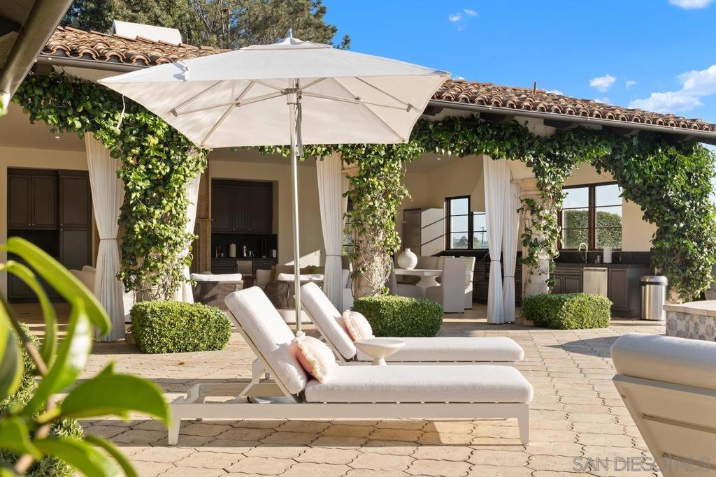 Rancho Santa Fe - Residential