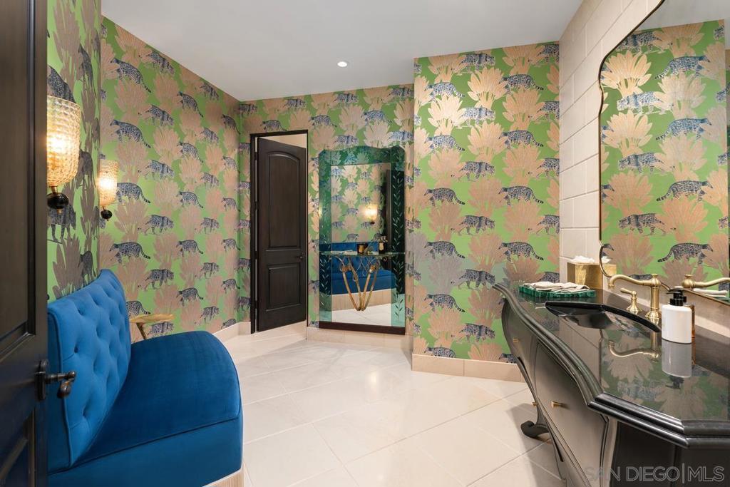 Rancho Santa Fe - Residential