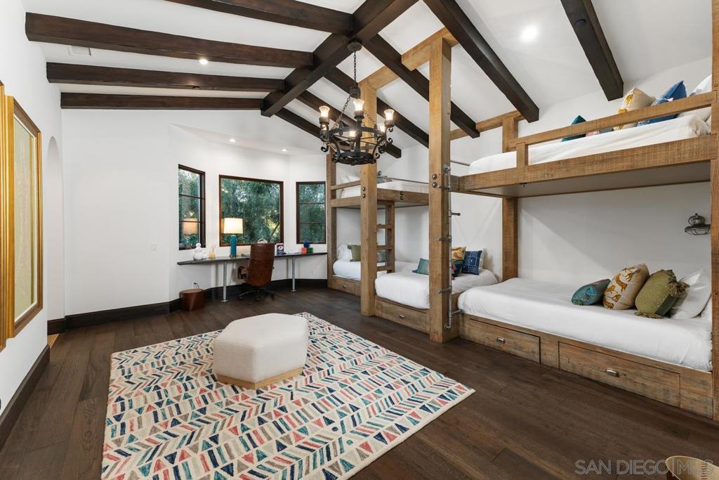 Rancho Santa Fe - Residential