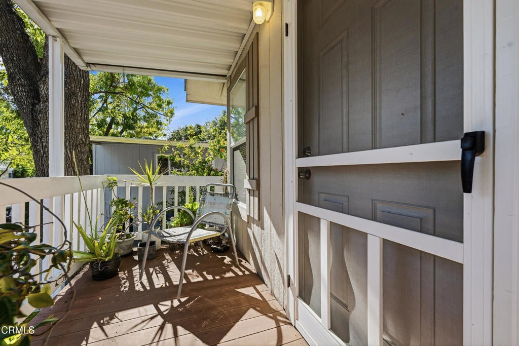 4201 Topanga Canyon Boulevard 61