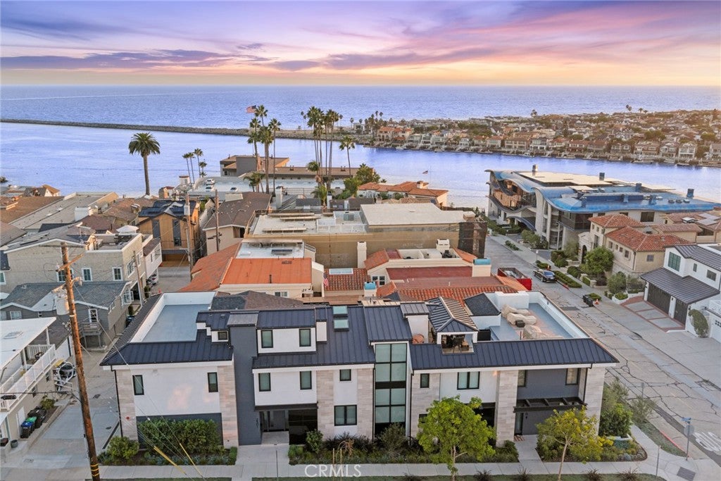 2501 Seaview Avenue, Corona Del Mar CA 92625 - Photo 31