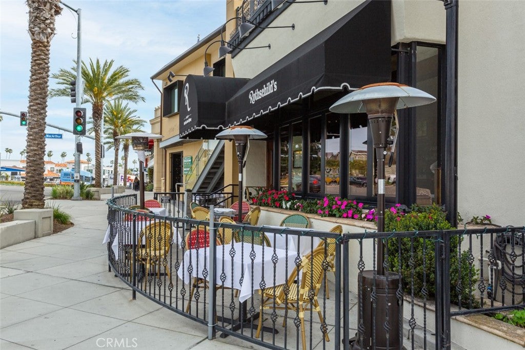 2501 Seaview Avenue, Corona Del Mar CA 92625 - Photo 41