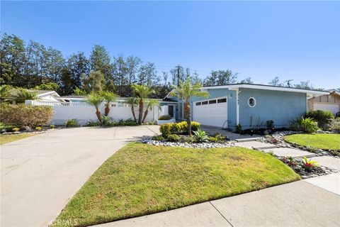 Photo of 3162 Yellowtail Dr. Dr, Rossmoor, CA 90720 (MLS # PW25219631)