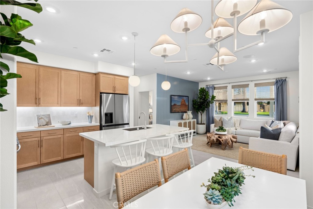 5799 Santa Barbara Avenue