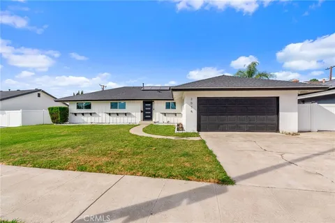 2076 N Diamond St, Orange, CA 92867 - MLS#: CV26022091