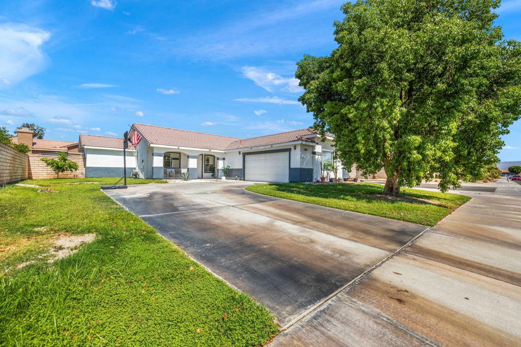 37851 Hollister Drive