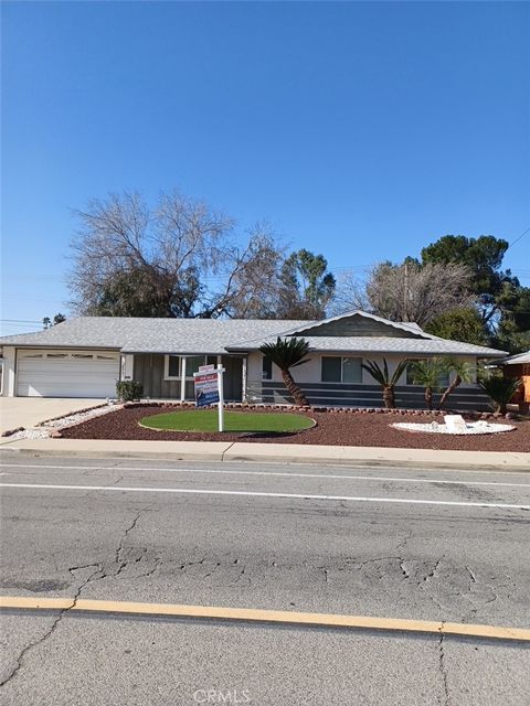 28751 Bradley Menifee CA 92586