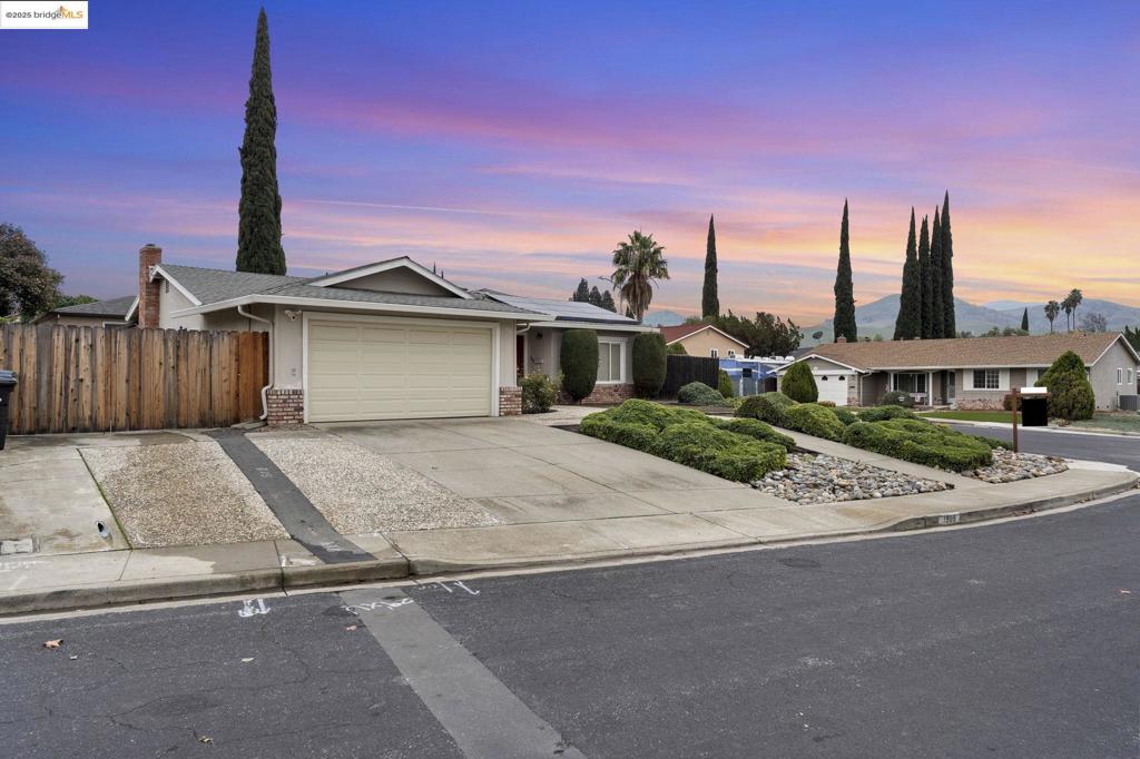 PITTSBURG - Residential