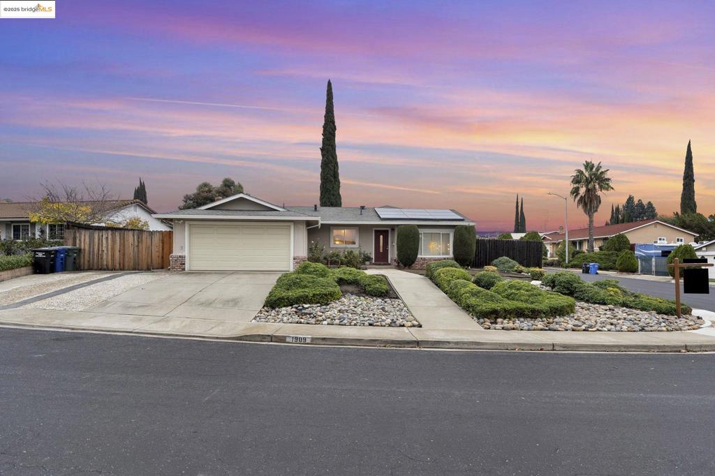 PITTSBURG - Residential