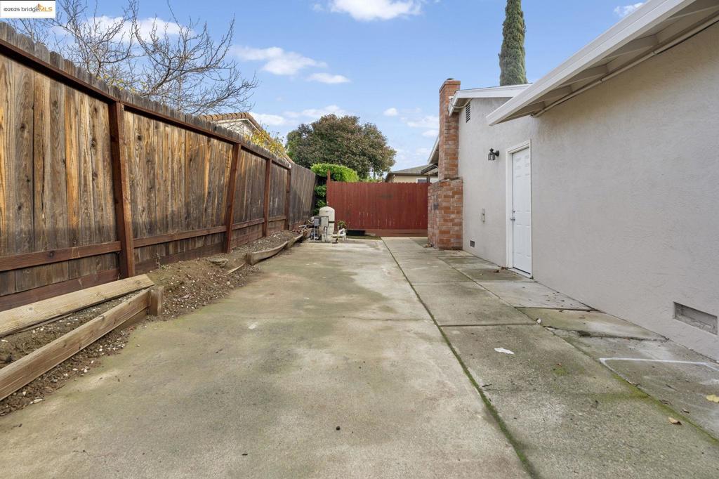 PITTSBURG - Residential