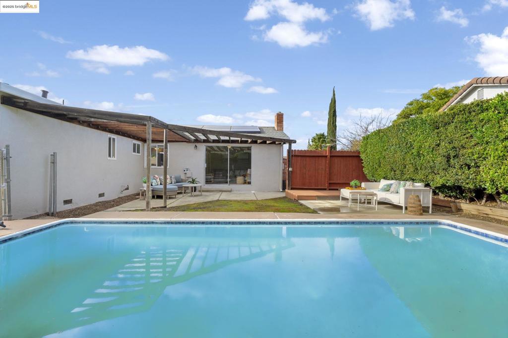 PITTSBURG - Residential