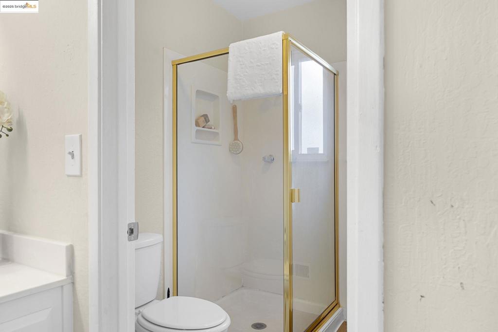 PITTSBURG - Residential