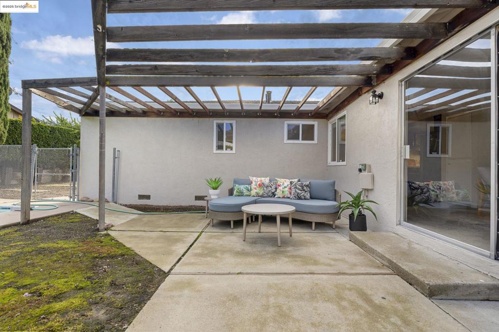 PITTSBURG - Residential