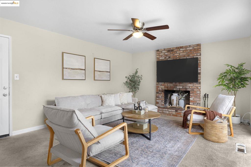 PITTSBURG - Residential