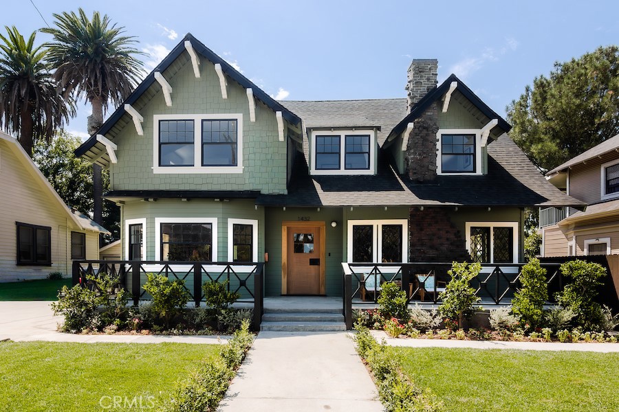 Properties 2 1432 Kellam