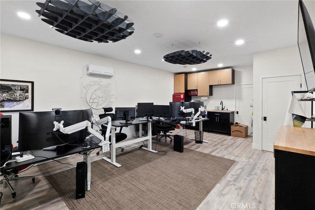 Yucaipa, California, 92399, United States, 4 Bedrooms Bedrooms, ,3 BathroomsBathrooms,Residential,Active,2037125